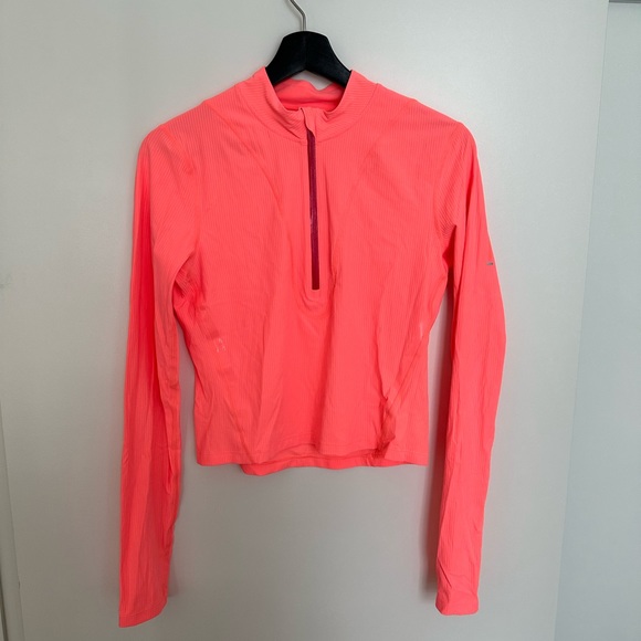 Lululemon RUN 1/2 ZIP LONG SLEEVE GLOSS TRIM in colour Sunset | 8 - Picture 2 of 4